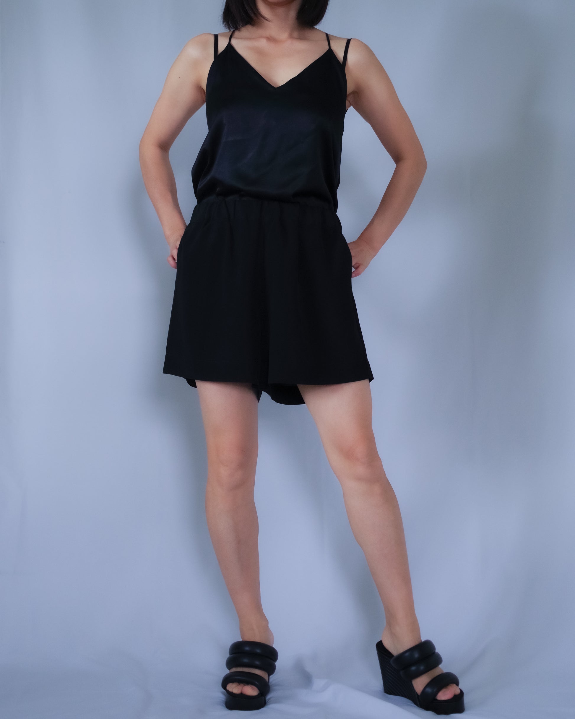 Short pants