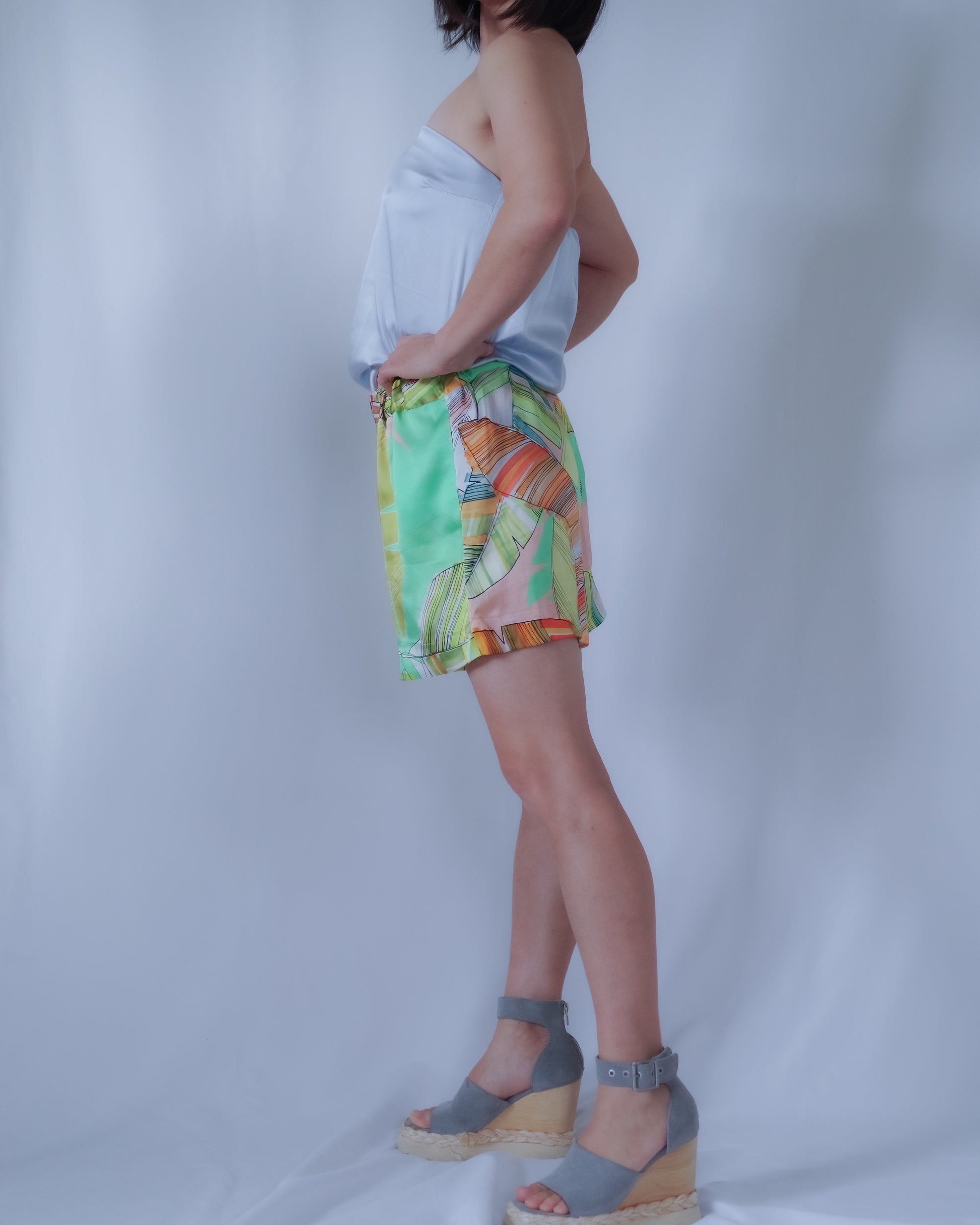 Short pants